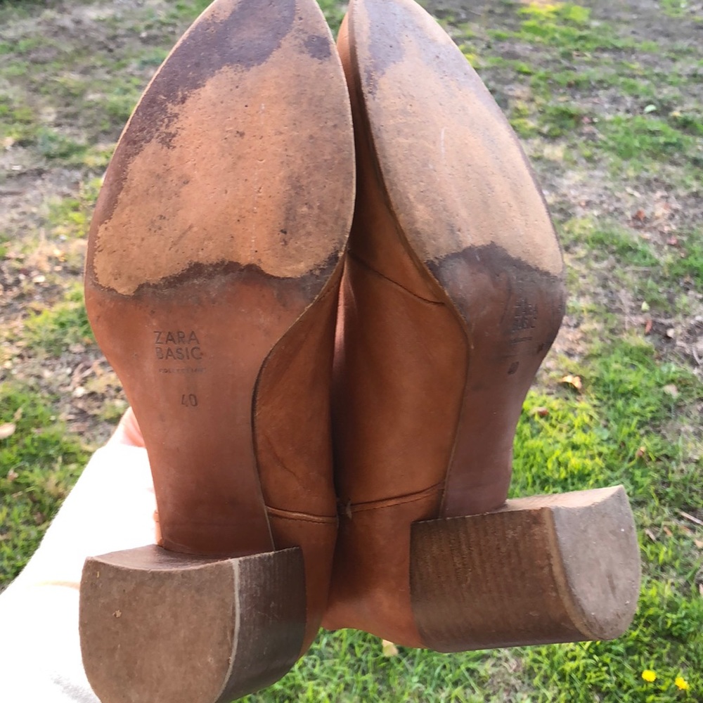 Zara Basic Leather Block Heel Booties Size 40 - image 8